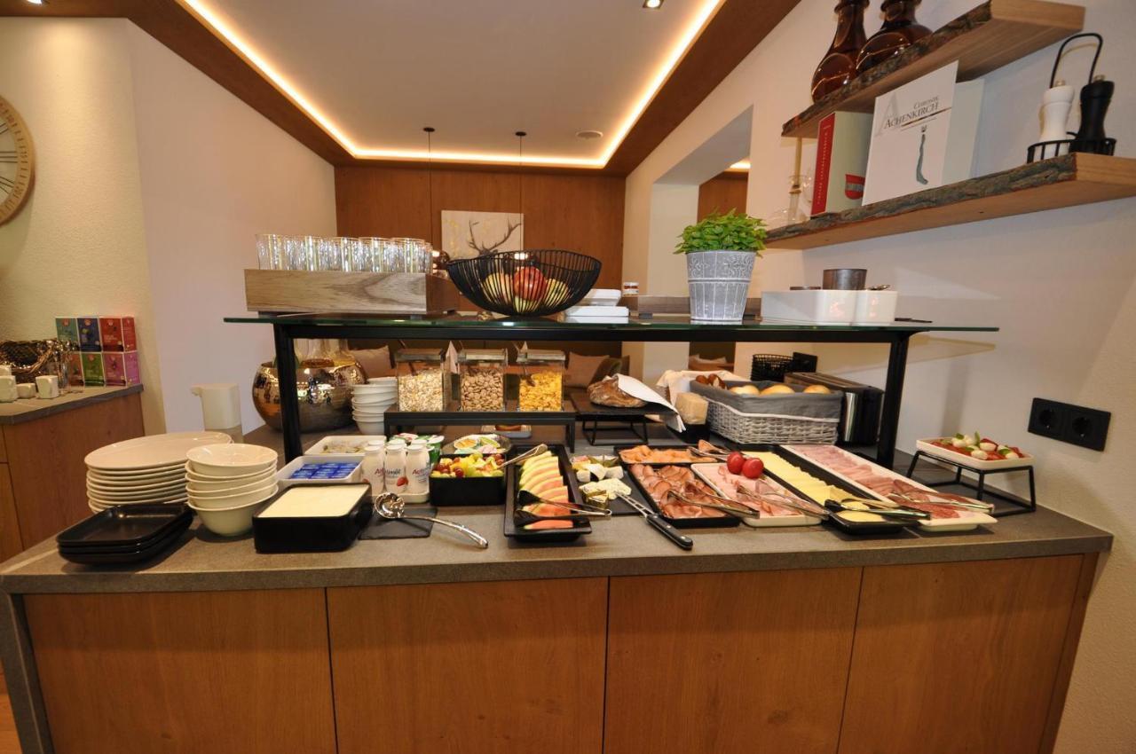 Hotel-Garni "Das Seebichl" อาเคนเคียร์ค ภายนอก รูปภาพ